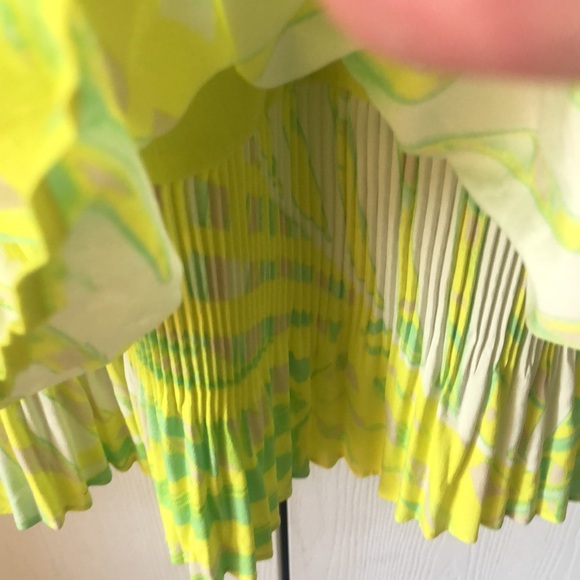 Woman’s lane Bryant green sleeveless spring plus size pleated chiffon neon dress - Picture 10 of 16